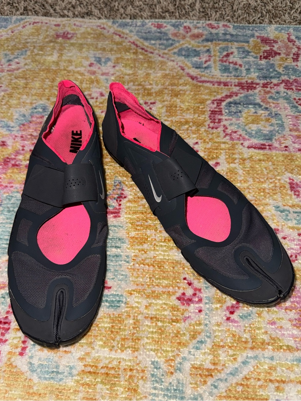 Nike Free Rift Tabi Women’s 8 Pink Grey Split Toe Gym CrossFit Yoga Shoes